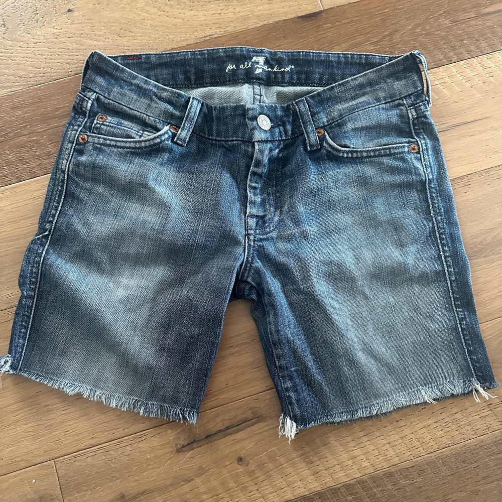 7 For All Mankind Denim Shorts size 26 - Picture 2 of 4